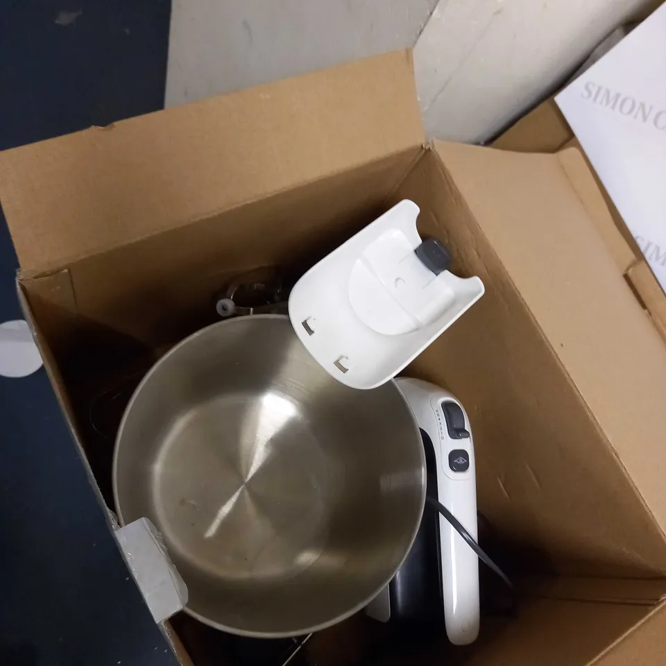 BREVILLE CLASSIC COMBO STAND AND HAND MIXER