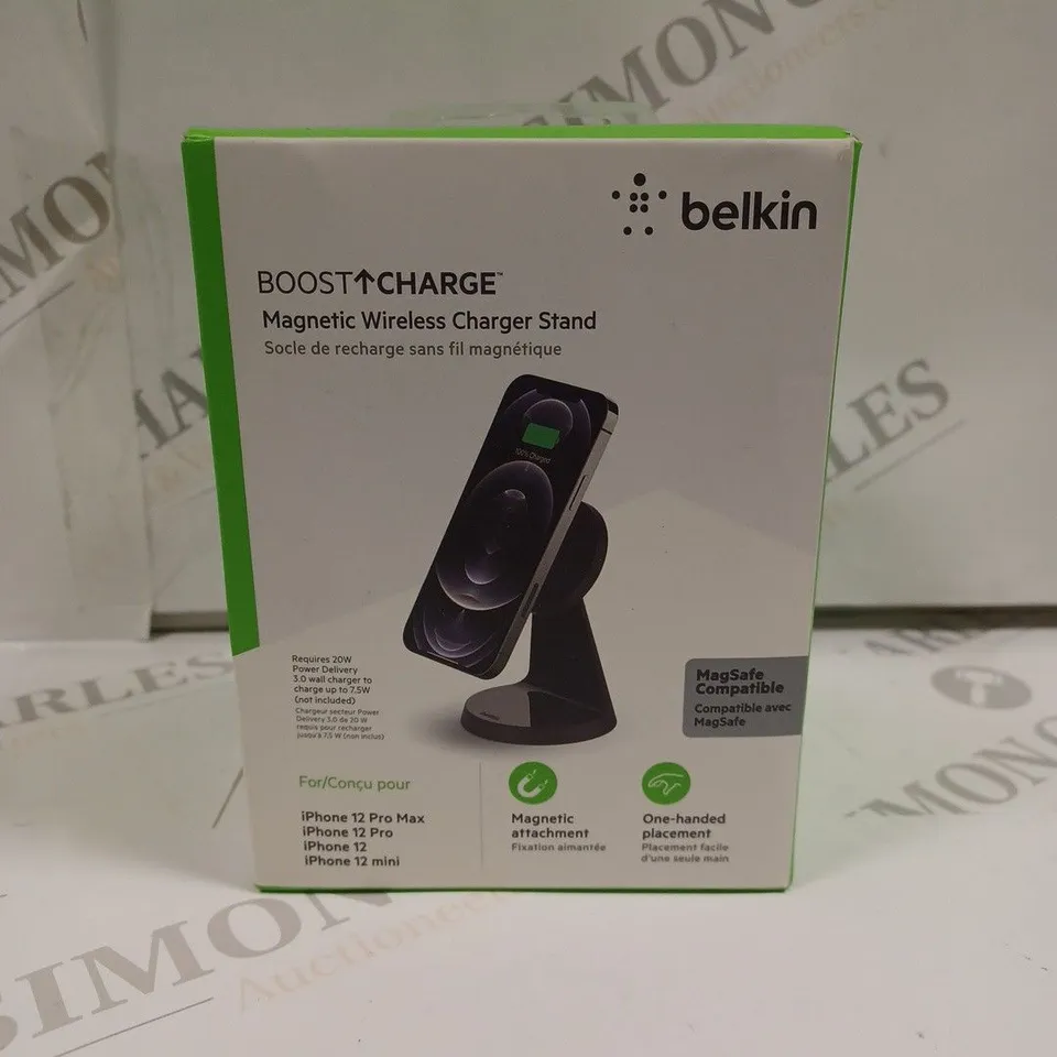 BOXED BELKIN BOOST CHARGE MAGNETIC WIRELESS CHARGER STAND FOR IPHONE 12 MODELS