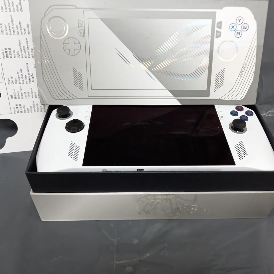 ASUS ROG ALLY HAND HELD GAMING CONSOLE