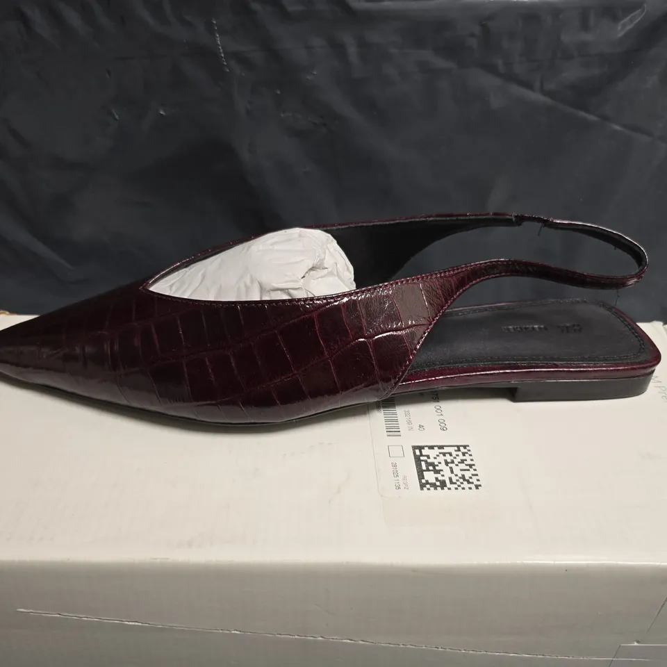 WOMEN'S BURGUNDY CROC-EMBOSSED MULE – UK 7 (EU 40)
