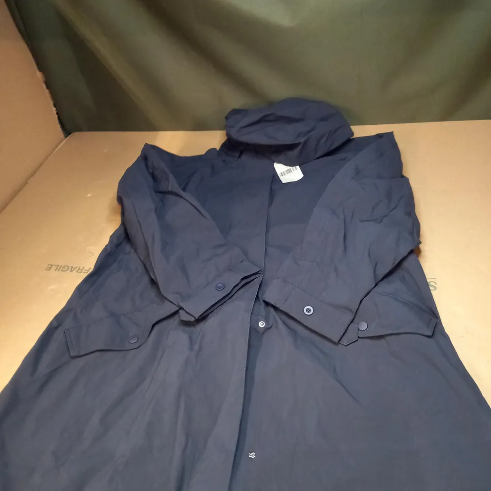 SWEATY BETTY MOTION LONGLINE PARKA IN NAVY BLUE SIZE M