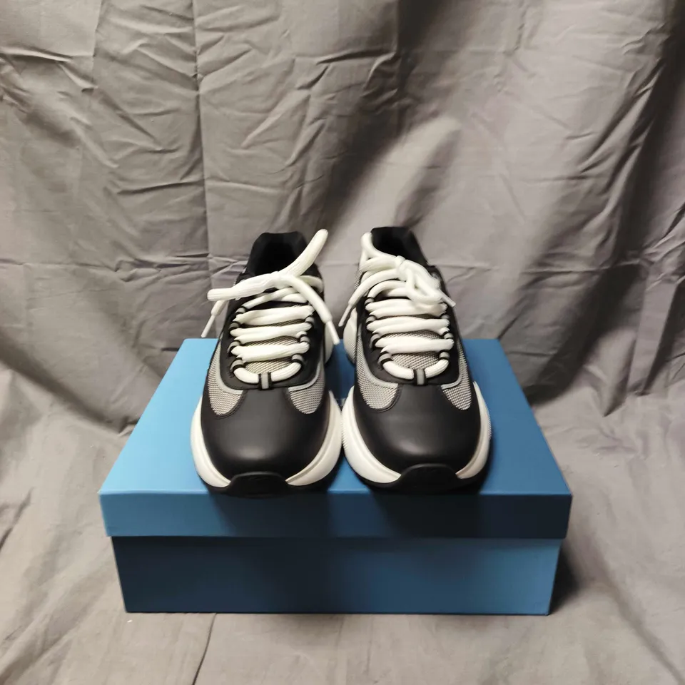 BOXED PAIR OF MENS CLEEN'S SHOES - SIZE 11.5 
