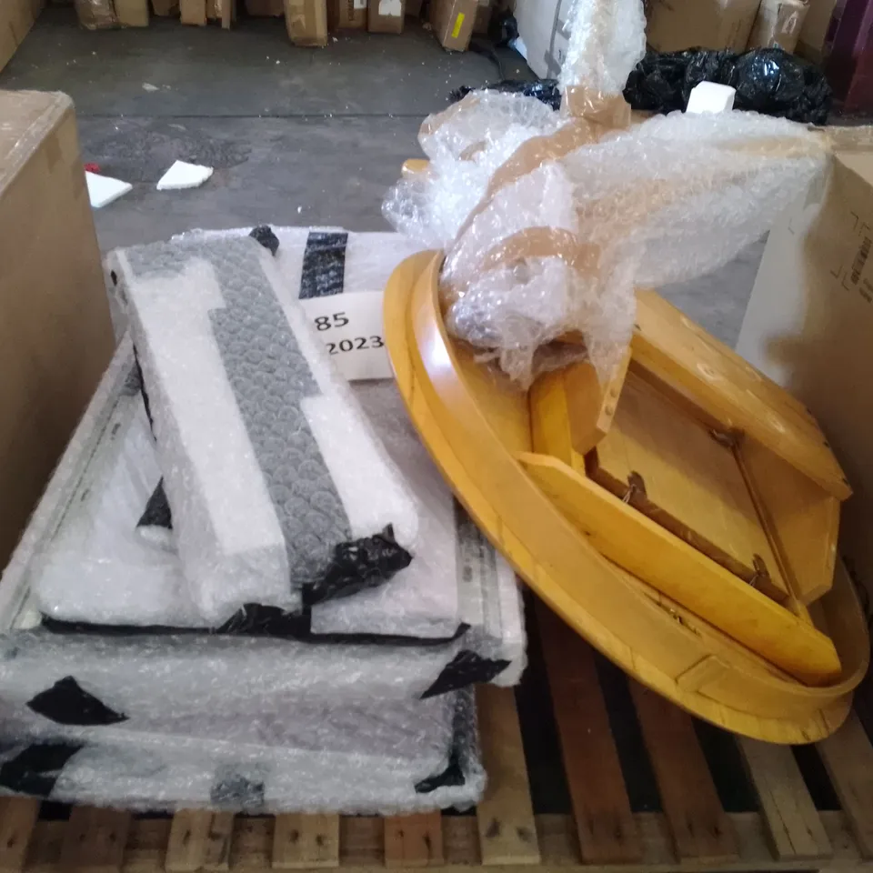 PALLET OF ASSORTED DINING TABLE PARTS 