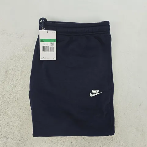 NIKE STANDARD FIT TAPER LEG REGULAR LENGTH SWEATPANTS IN NAVY SIZE XL