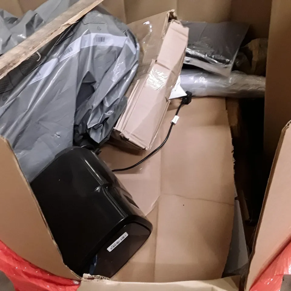 PALLET OF ASSORTED PRODUCTS INCLUDING TOILET SEAT, WALL CLOAK, ROUND METAL BALLOON ARCH KIT, GREEN GRAVITY, AIR FRYER