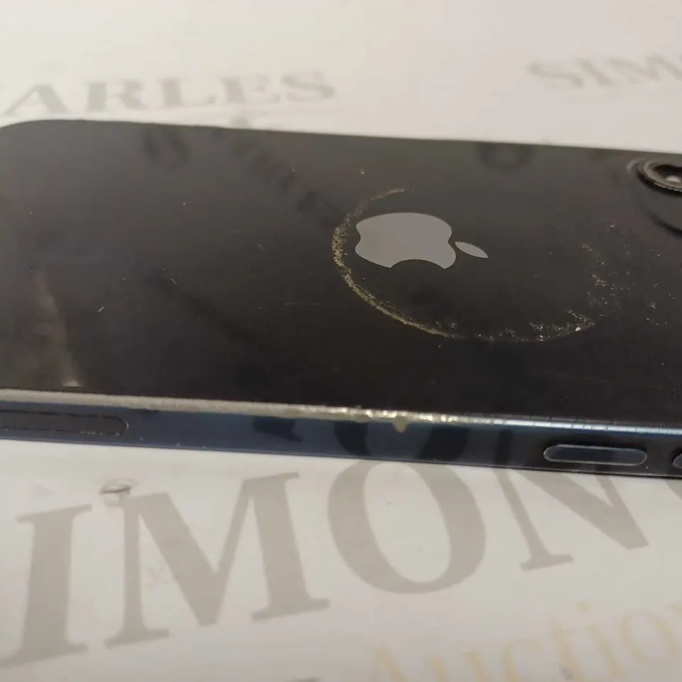 APPLE IPHONE 12 - BLUE