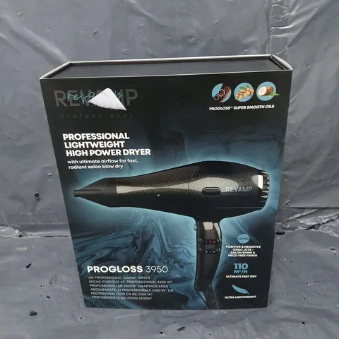 BOXED REVAMP PROGLOSS 3950 PROFESSIONAL LIGHTWEIGHT HIGH POWER DRYER DR-3950-EU