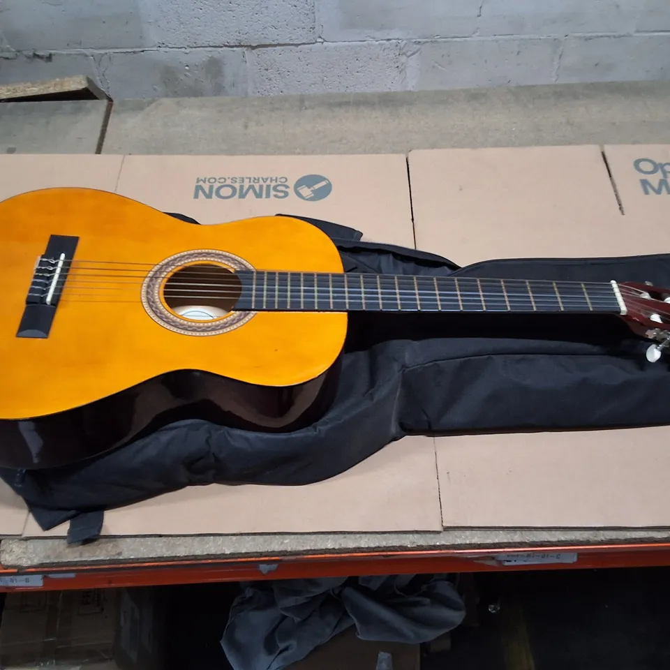 VALENCIA VC103K CLASSICAL GUITAR