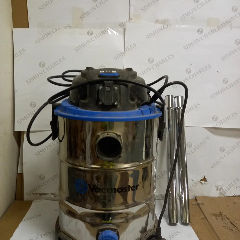 VACMASTER WET AND DRY VACUUM CLEANER 
