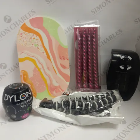 LOT OF 15 ASSORTED HOUSEHOLD ITEMS, TO INCLUDE DYE, CANDLES, DECORATIVE TRAY, ETC