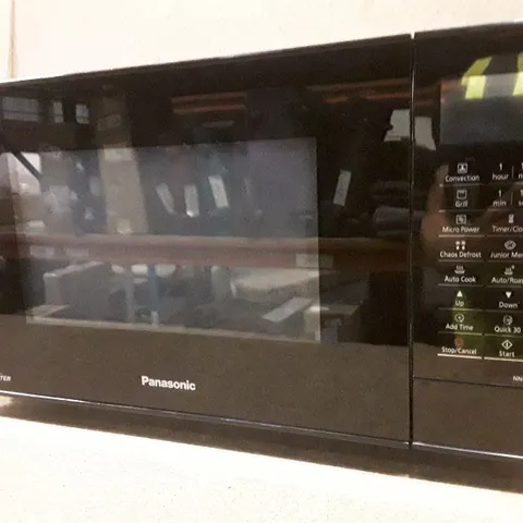 PANASONIC MICROWAVE NN-CT56JB