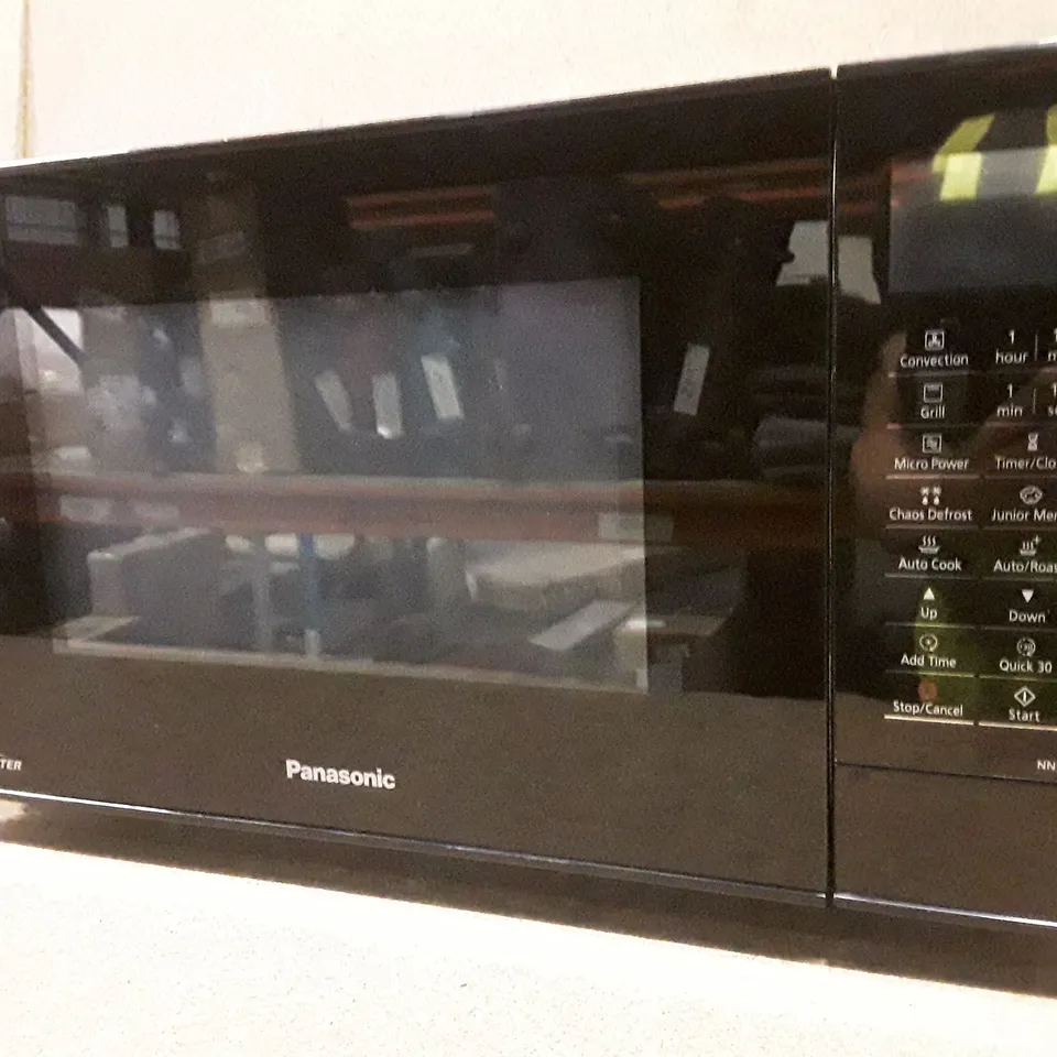 PANASONIC MICROWAVE NN-CT56JB