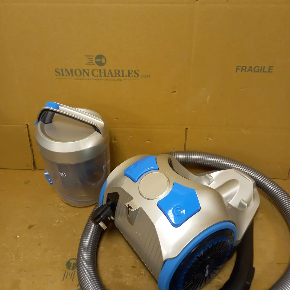 VAX PICK UP PET CYLINDER VACUUM CLEANER