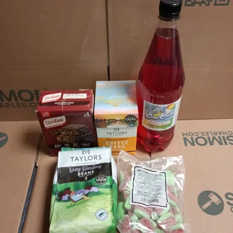APPROXIMATELY 10 ASSORTED FOOD/DRINK PRODUCTS TO INCLUDE TAYLORS COFFEE, SLIMFAST BARS, WATERMELON SWEETS ETC 