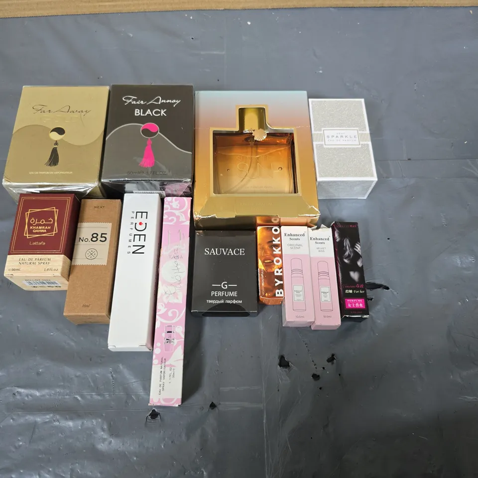 APPROXIMATELY TEN ASSORTED FRAGRANCES TO INCLUDE; FAR AWAY GOLD, FAR AWAY, SUMMER SUN, SPARKLE, EDEN AND SAUVAGE G PERFUME