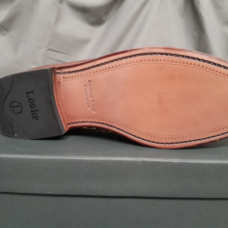 BOXED LOAKA SHOEMAKERS CEDAR CALF CLEATHER BROWN SHOES - UK 9 