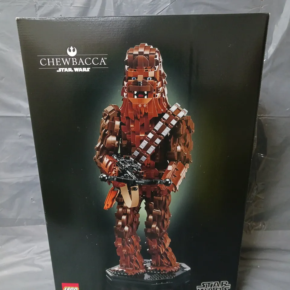 BOXED LEGO STAR WARS CHEWBACCA - 75371