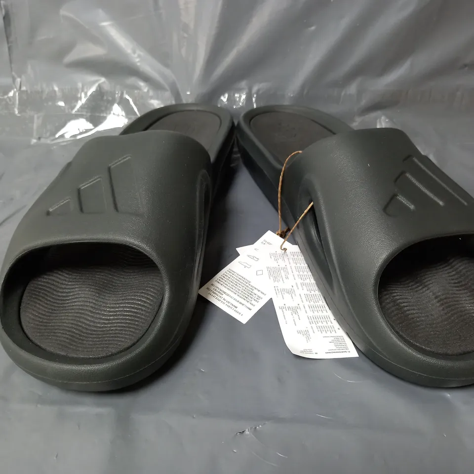 PAIR OF ADIDAS ADICANE SLIDES IN GREY - UK 11