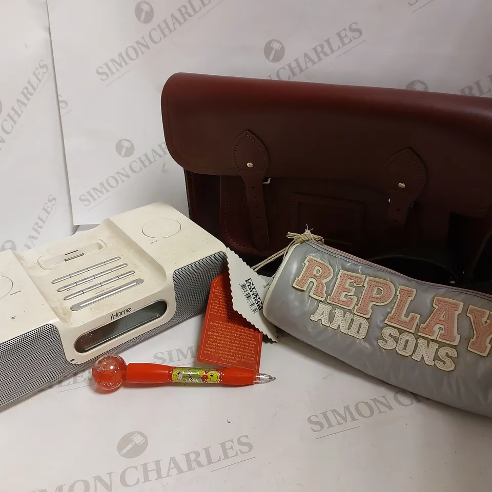 LOT OF 4 ITEMS INCLUDING THE CAMBRIDGE SATCHEL BAG, REPLAY AND SONS PENCILCASE, IHOME IH8 CLOCK RADIO FOR IPOD