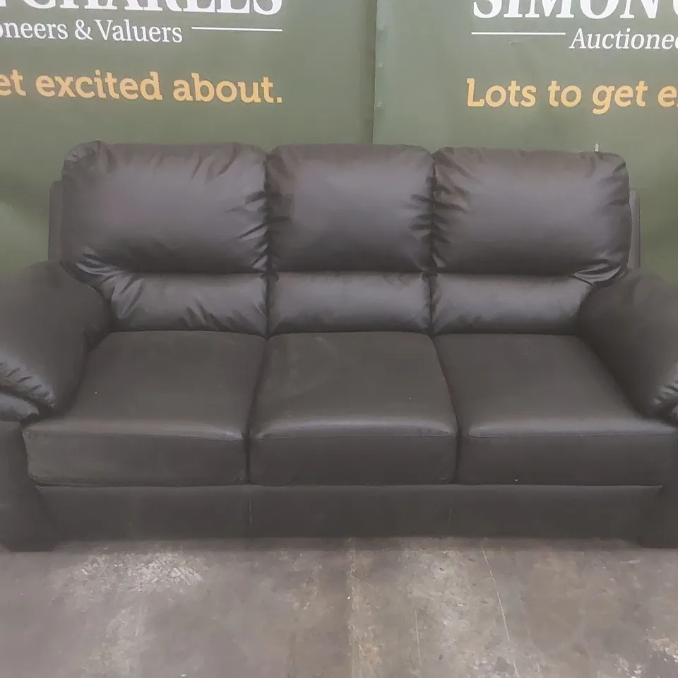 DESIGNER 3 SEATER BLACK LEATHER UPHOLSTERED SOFA