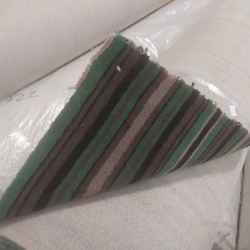 ROLL OF QUALITY CD VEL STRIPE RAIN FOREST CARPET // SIZE: APPROX 4 X 13.99m