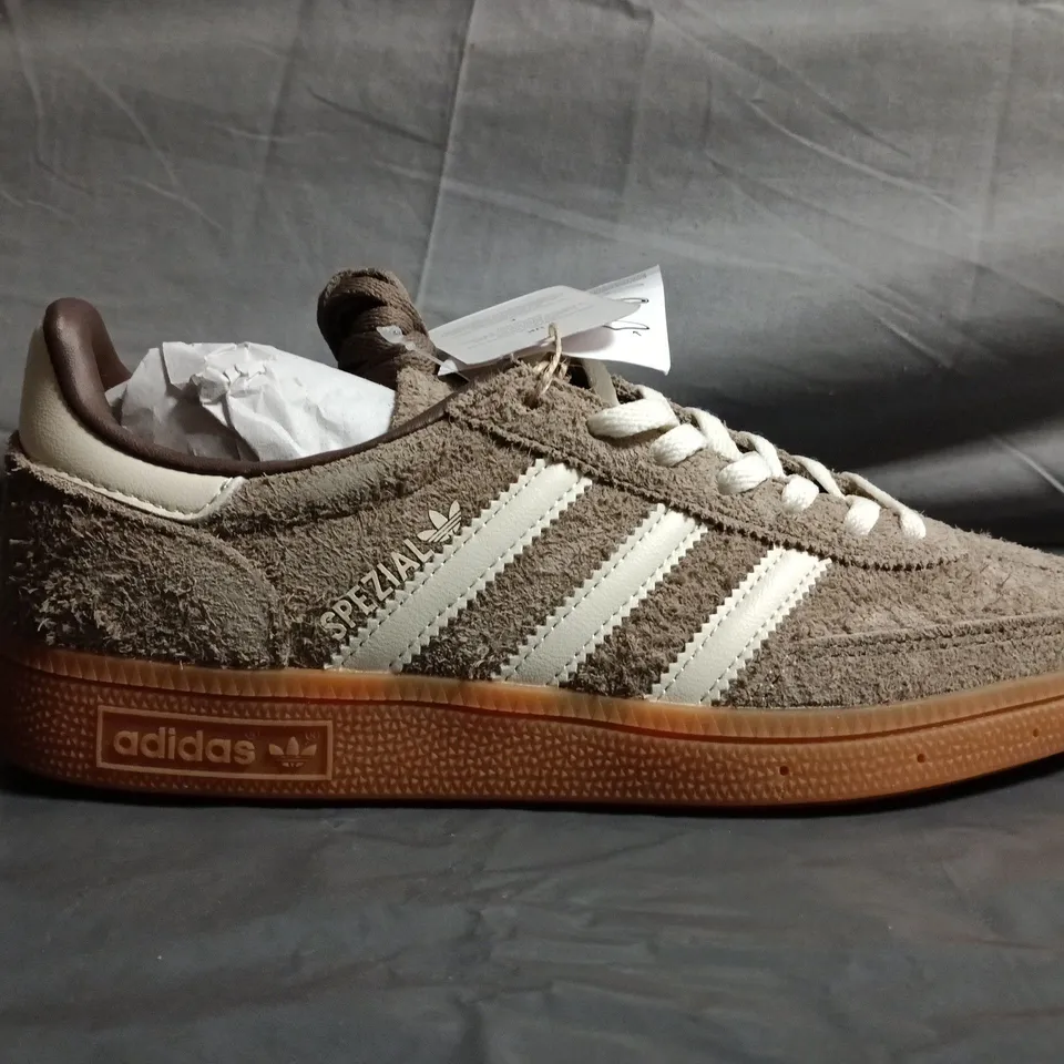 UNBOXED PAIR OF ADIDAS SPEZIAL TRAINERS – UK SIZE 5