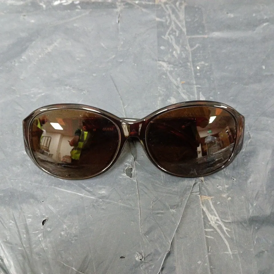 UNBOXED GUESS WOMENS TORTOISE GLASSES 