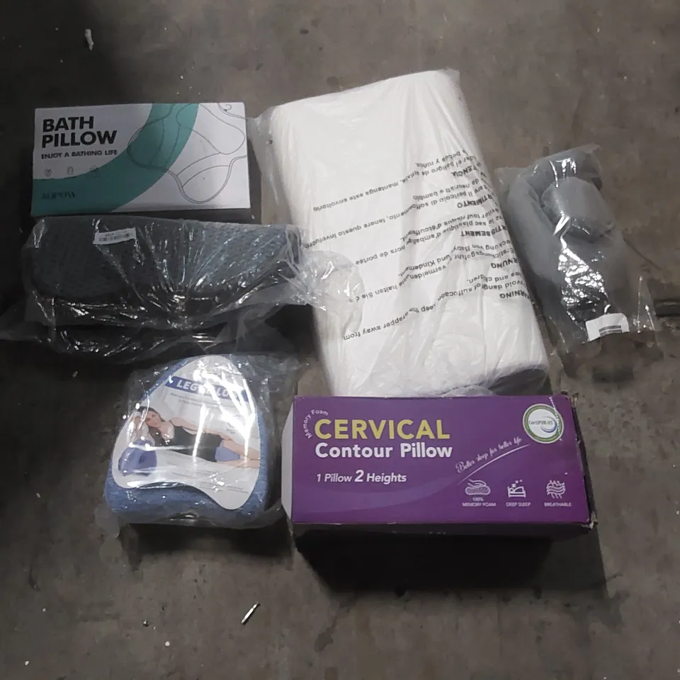 PALLET CONTAINING A VERY LARGE QUANTITY OF ASSORTED PILLOWS AND RELATED BEDDING/COMFORT PRODUCTS ECT