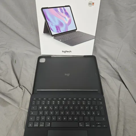 BOXED LOGITECH COMBO TOUCH IPAD PRO 13" KEYBOARD - GERMAN LAYOUT 