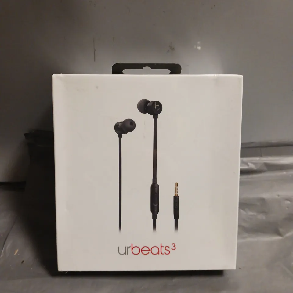 SEALED URBEATS3 WIRED EAR PHONES