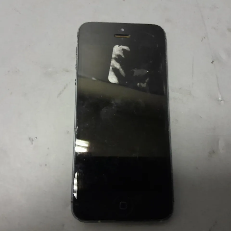 APPLE IPHONE 5 (A1429) SMARTPHONE 
