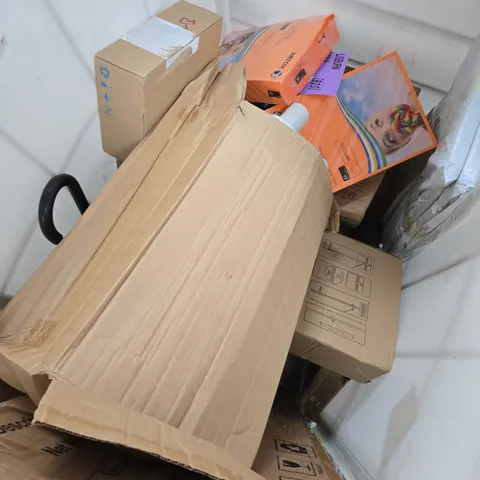 APPROXIMATELY 8 ASSORTED ITEMS TO INCLUDE XEROX A4 PAPER, PALLET WRAP, BROKEN MIRROR, ETC - COLLECTION ONLY