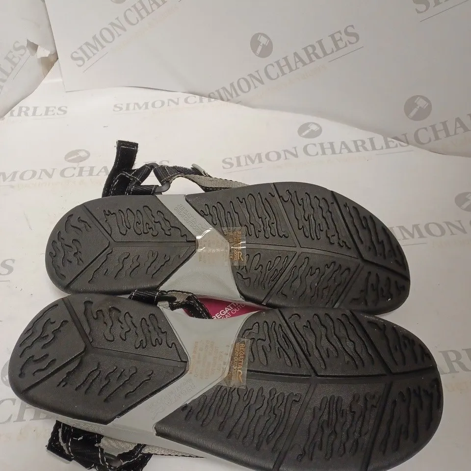 REGATTA LADY SANTA SOL SANDALS SIZE 6