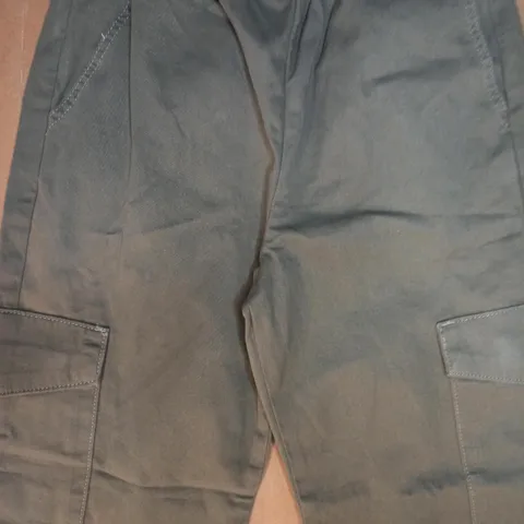 NEW LOOK GIRLS DENIM CARGO TROUSERS IN KHAKI SIZE AGE 11