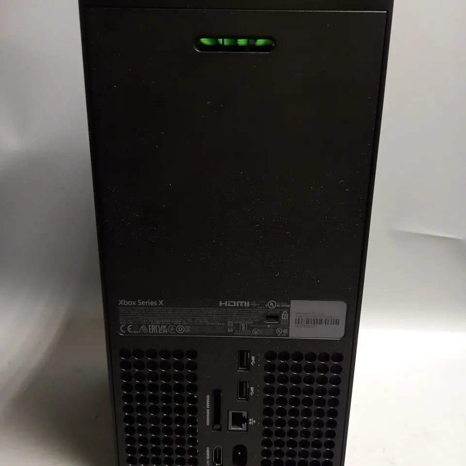 BOXED XBOX SERIES X 1 TB SSD WITH ONE CONTROLLER BLACK