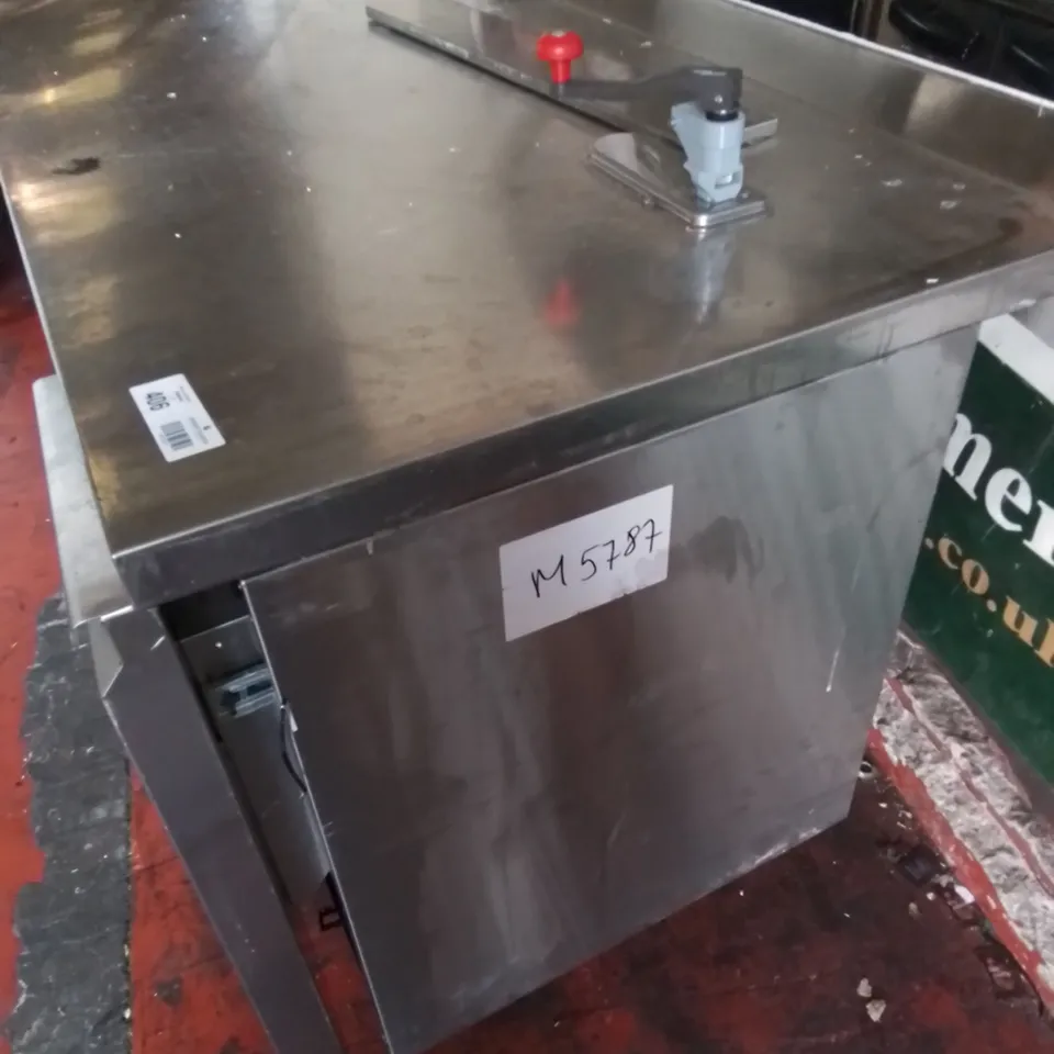 FOSTER DC1/2H REFRIGERATED STAINLESS FOOD PREP COUNTER 