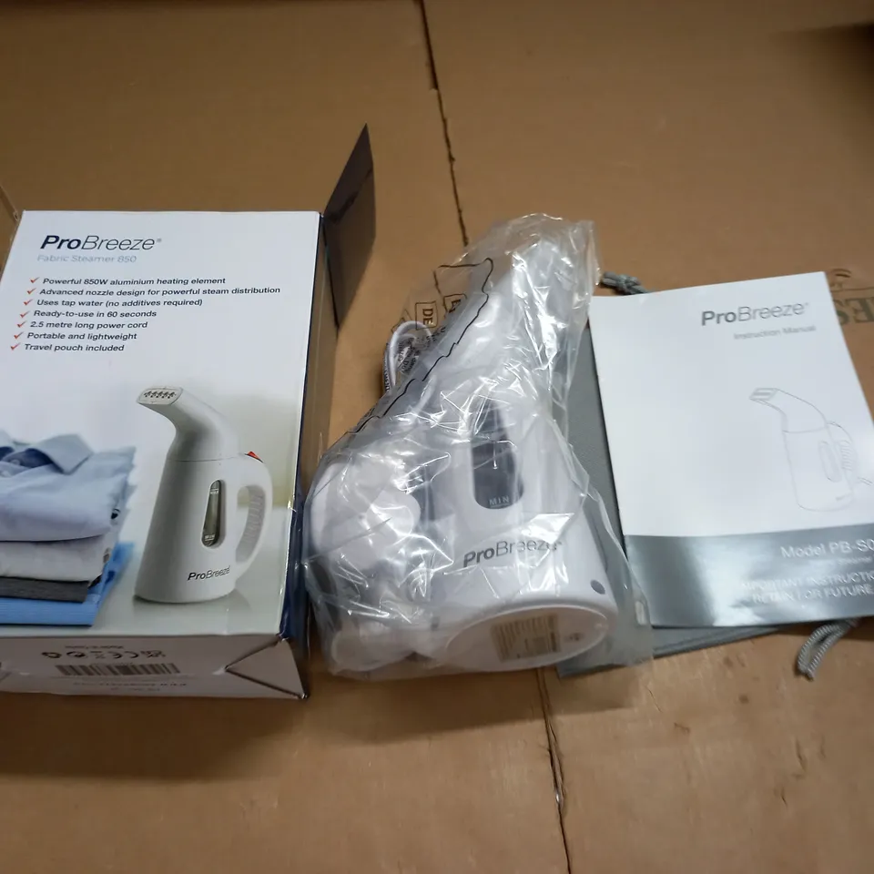 BOXED PROBREEZE FABRIC STEAMER 850