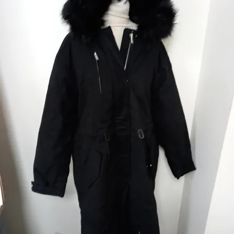 VERY BLACK LONGLINE COAT - 16