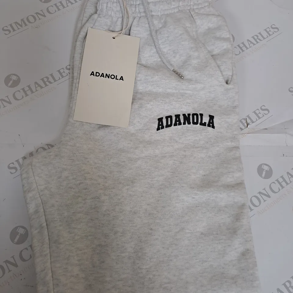 ADANOLA VARSITY SWEATPANTS SIZE S