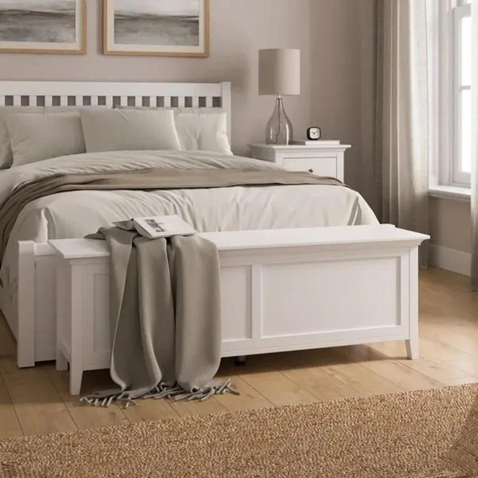 BOXED LYNTON BLANKET BOX - WHITE (1 BOX)