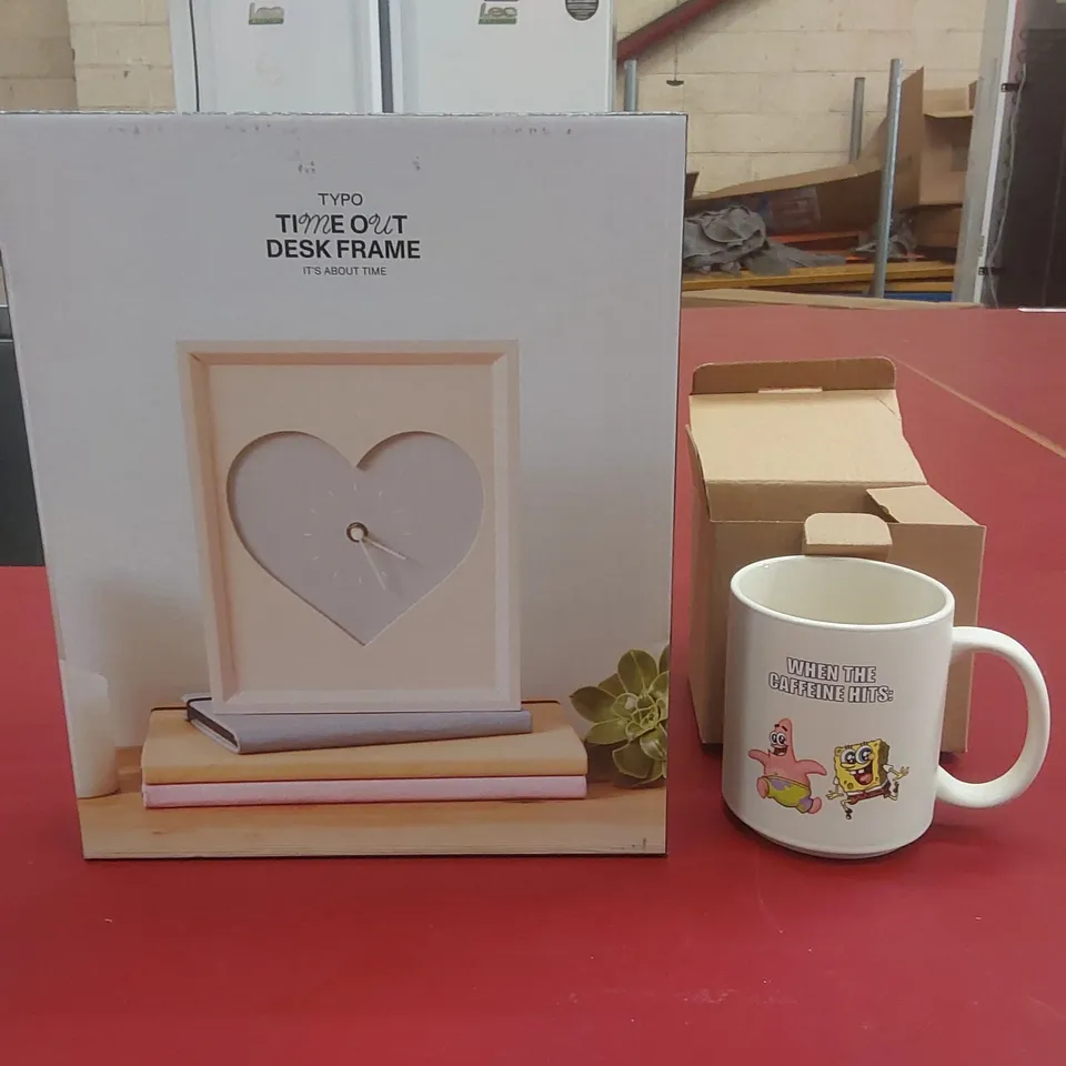 PALLET CONTAINING A VERY LARGE QUANTITY OF BRAND NEW TYPO TIME OUT DESK CLOCKS, SPONGEBOB 'WHEN THE CAFFEINE HITS MUGS'