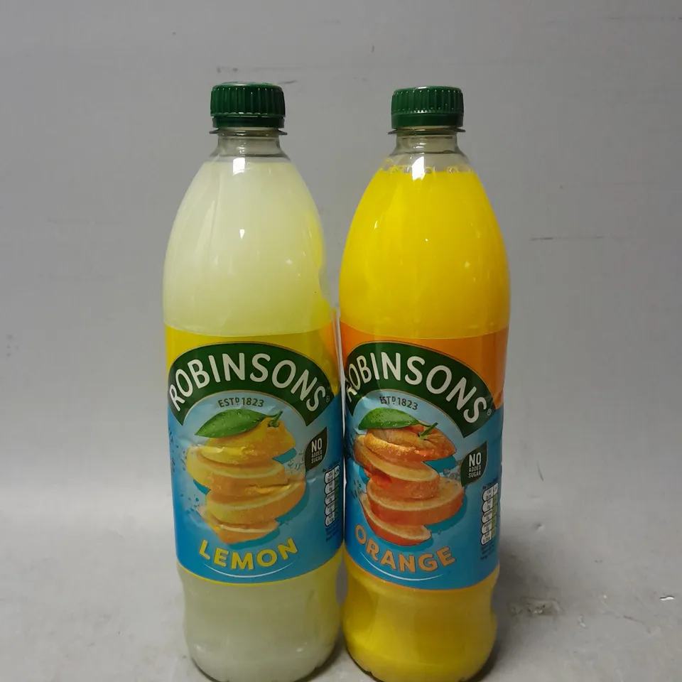 TOTE OF APPROXIMATELY 7 ROBINSONS DRINKS TO INCLUDE - ORANGE & LEMON 