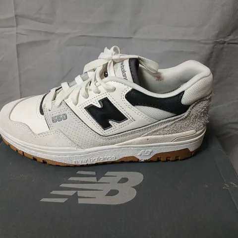 NEW BALANCE 550 SNEAKERS – WHITE/GREY – MEN'S US9 (UK 7, EUR 40½)