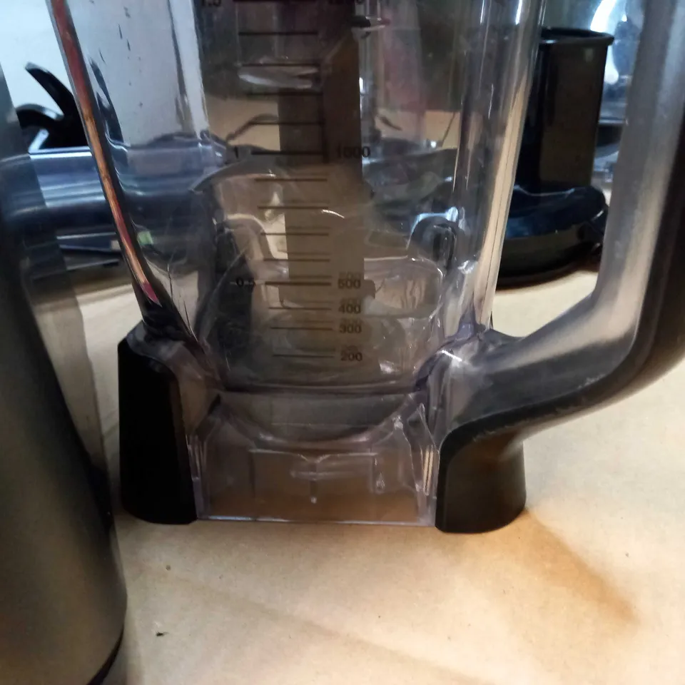 NINJA SILVER BLACK BLENDER/PROCESSOR