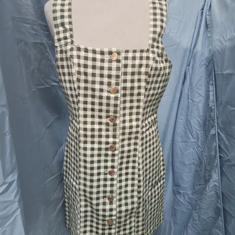 NOBODY'S CHILD HARVEY FITTED MINI DRESS – WHITE & BLACK GINGHAM, UK 10