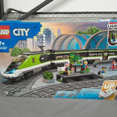 BOXED LEGO CITY EXPRESS PASSENGER TRAIN 60337 7+