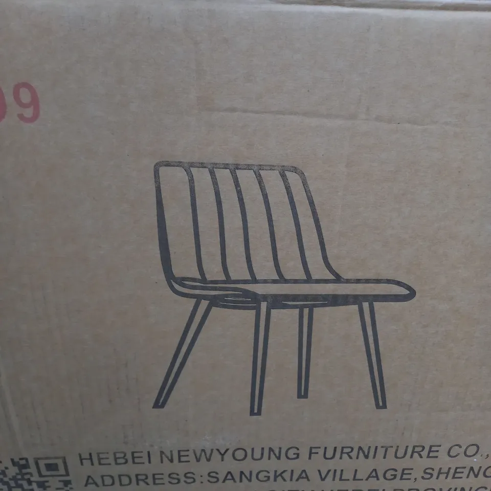 HEBEI NEWYOUNG FURNITURE PADDED GREY LIVING ROOM CHAIR	