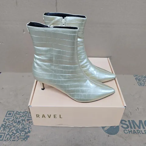 BOXED PAIR OF RAVEL CURRANS GOLD CROC BOOTS - UK 5