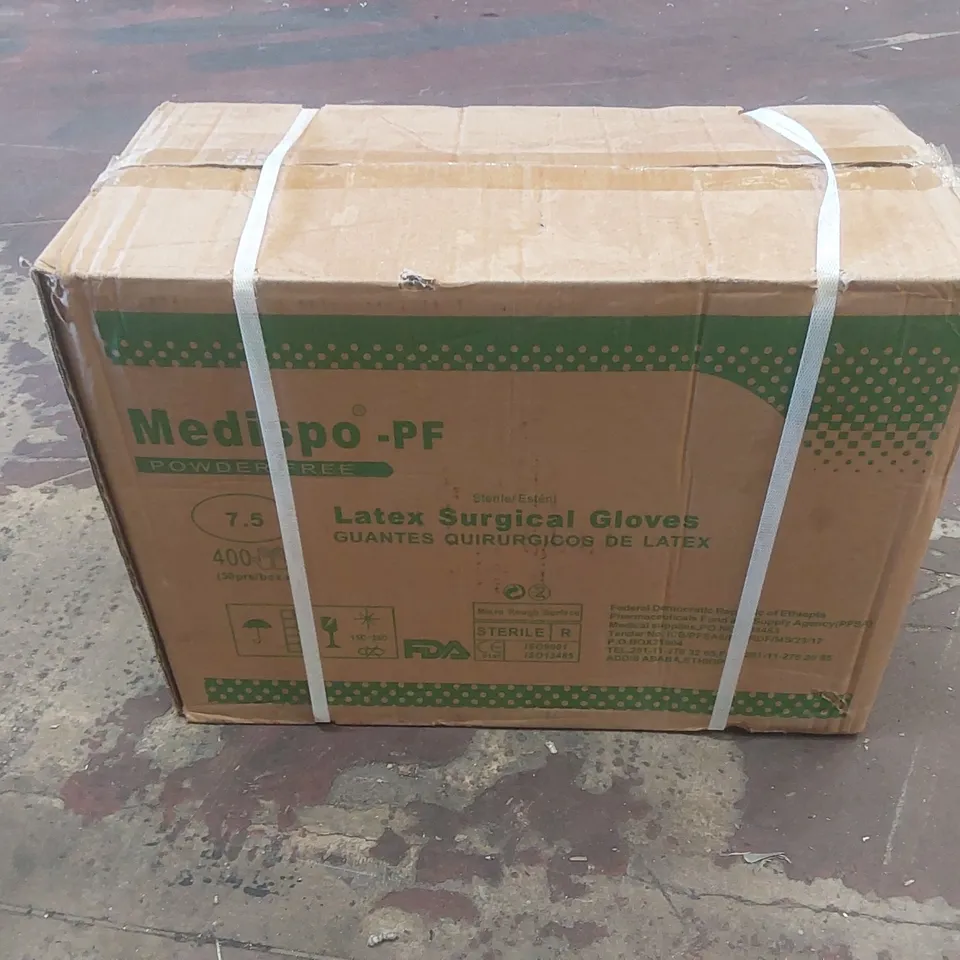 BOX OF APPROXIMATELY 400 MEDISPO POWDER FREE LATEX SURGICAL GLOVES