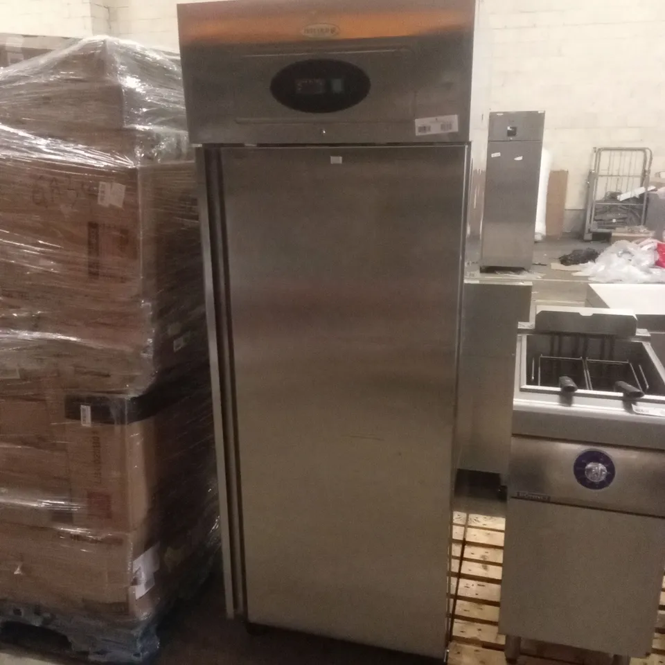 TEFCOLD RK710 COMMERCIAL STAINLESS STEEL UPRIGHT FRIDGE